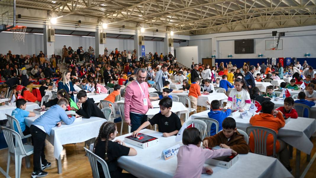 Selçuklu’da 341 öğrenci derece için yarışıyor 10